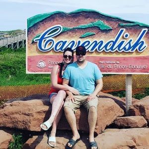 Meet your Posher, Holly